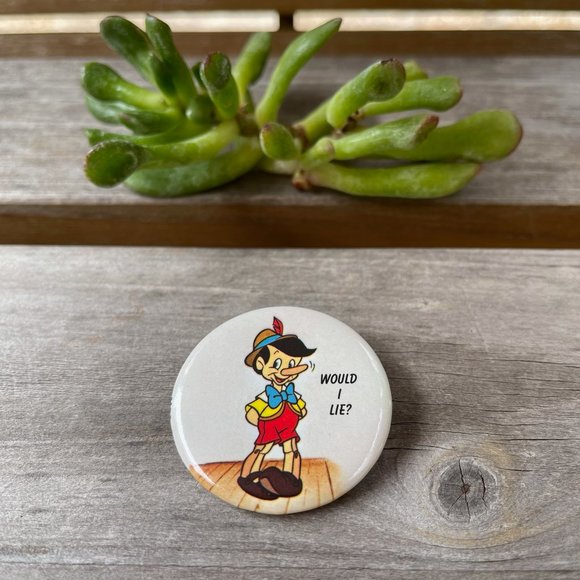 VINTAGE 80s 🐘 DUMBO + PINOCCHIO DISNEY PINS SET OF 2 . 1987 WALT DISNEY COMPANY - Picture 4 of 11